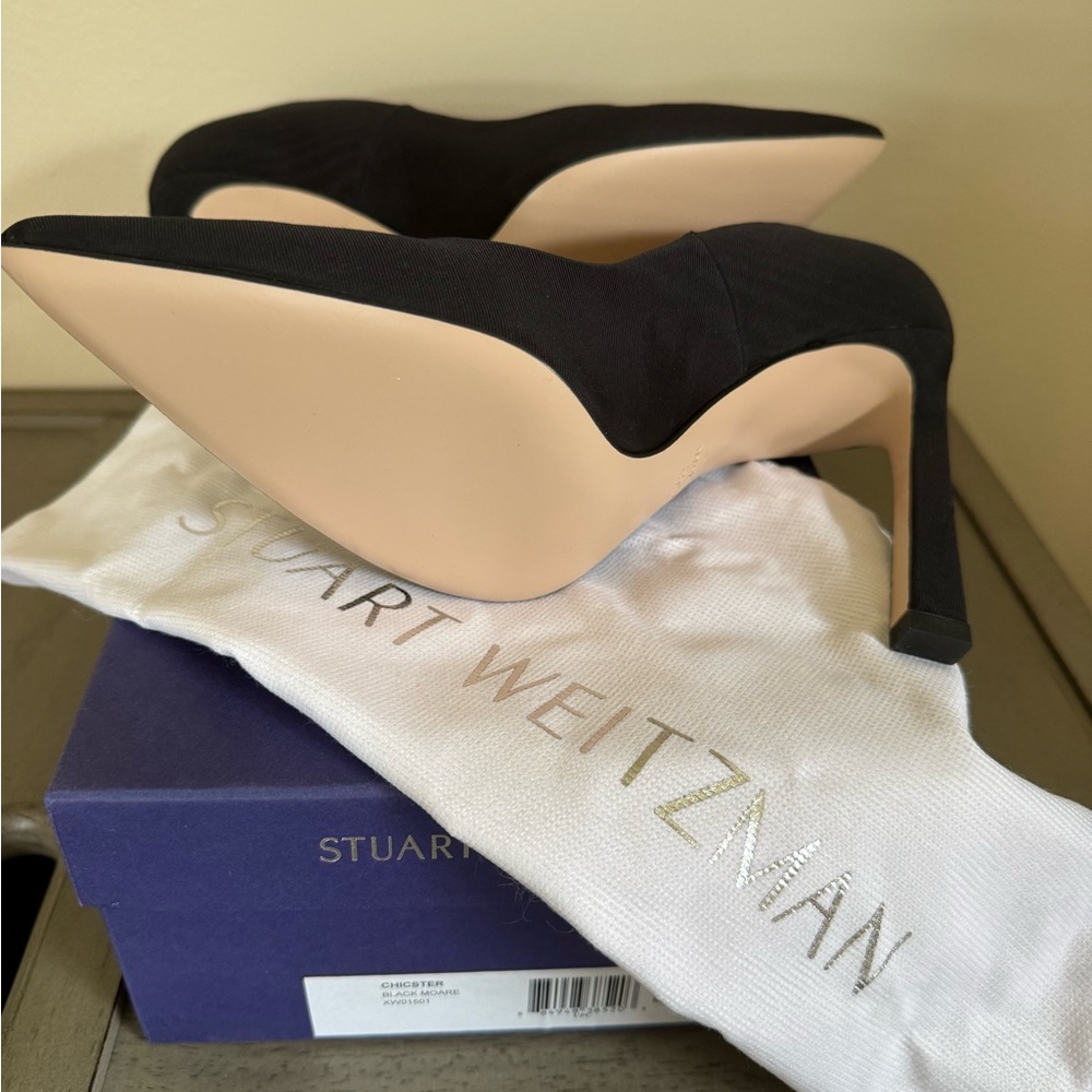 Stuart Weitzman CHICSTER Black Pointed Toe Heels- Brand New